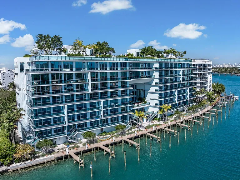 9221 E Bay Harbor Dr #412 — Photo 45