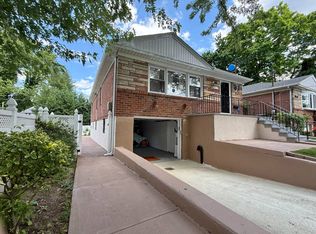 33-19 Bell Blvd, Flushing, NY 11361