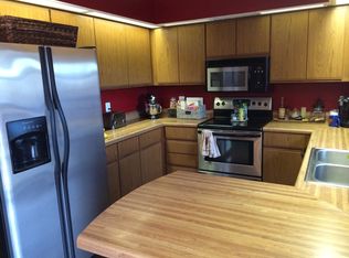 1917 Johns Dr, Mountain Home, AR 72653
