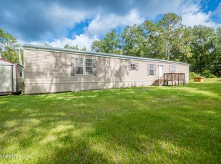 6015 Thomas Way, Hampton, FL 32044