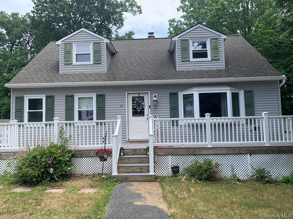 1st image of 10 Maplewood Road