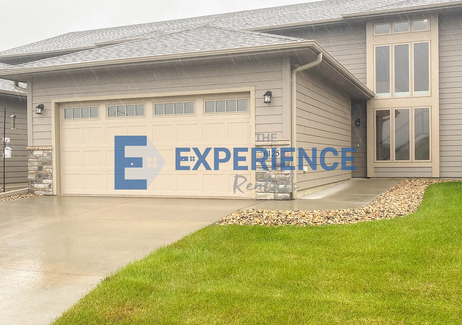 Brand New 3-Bedroom Townhome with Main-Floor Primary Suite & Spacious Loft! — Photo 3