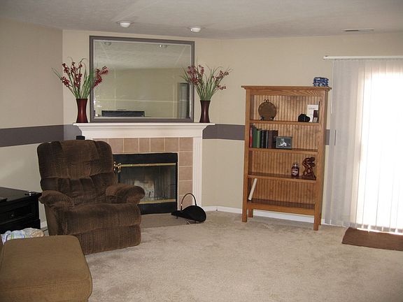 5th image of 6085 Woodmill Dr