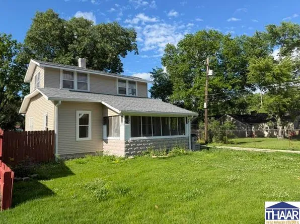 241 Beech St, Clinton, IN 47842