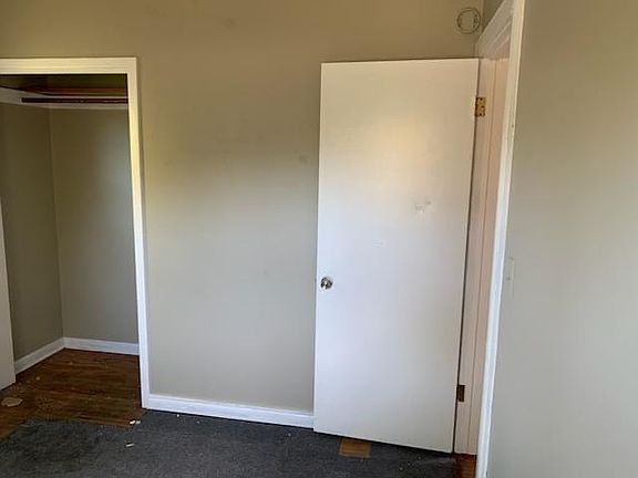 3rd image of 6125 Nogard Ave