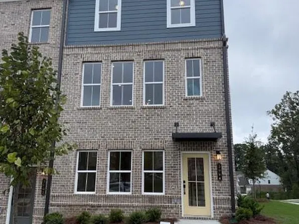 3064 Beacon Bend Xing, Suwanee, GA 30024