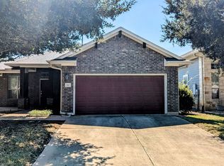 110 Fence Line Dr, San Marcos, TX 78666