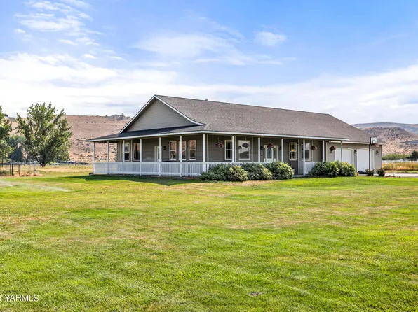 460 Knopps Landing Rd, Selah, WA 98942