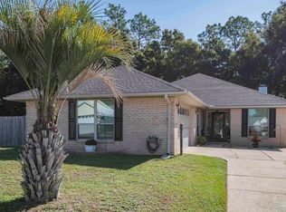 1466 Greystone Ln, Pensacola, FL 32514