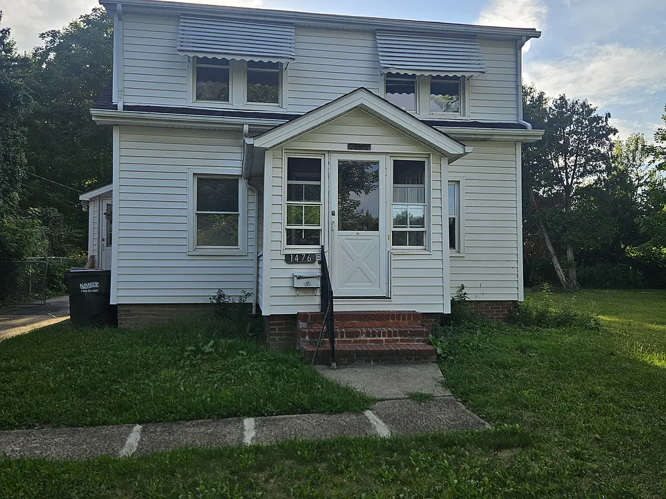 1476 Maplegrove Rd