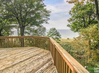 9167 S Indian Hills Rd, Montague, MI 49437