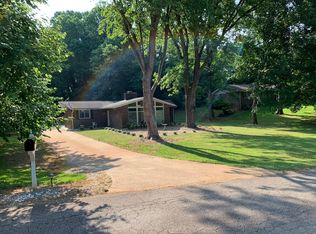 3622 Windy Hill Dr, Gainesville, GA 30504