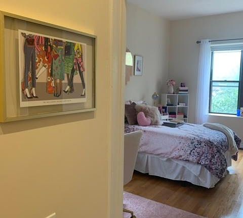 5th image of 2010 N Fremont St Unit 3