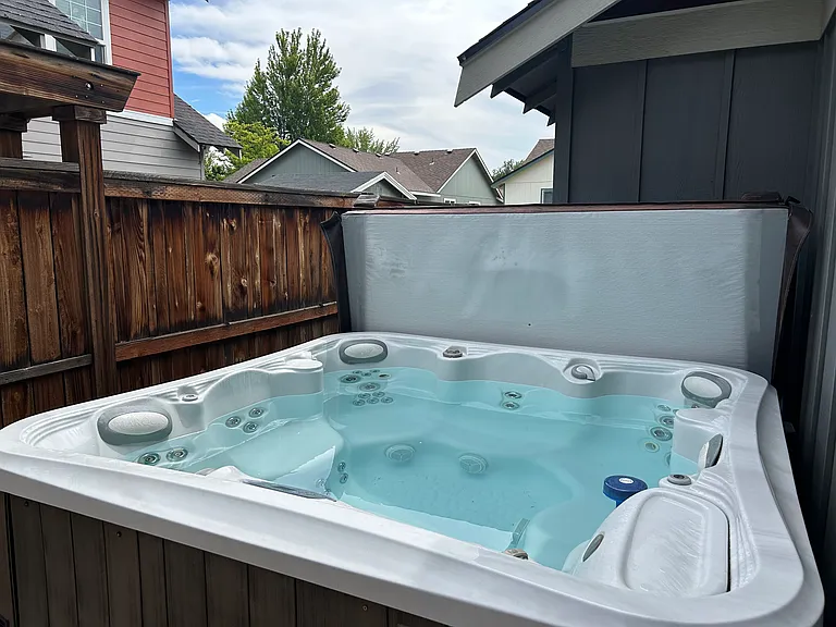21365 Oakview Dr — Photo 24