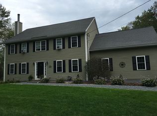 12 Smith Rd, Sutton, MA 01590