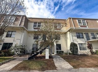 6075 Village Cir, Orlando, FL 32822