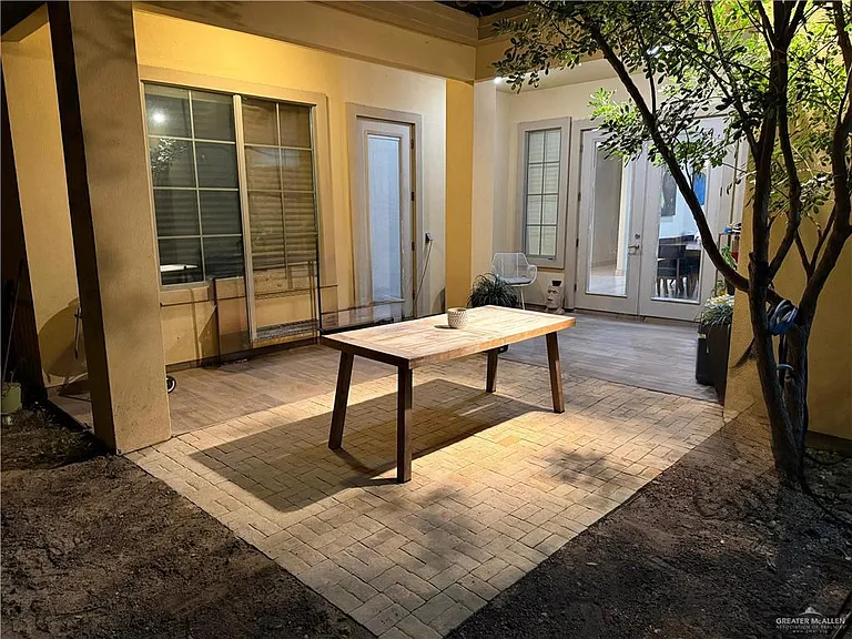 3600 Denia Ct — Photo 39