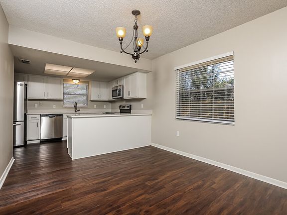 5th image of 3183 Tobago Ct