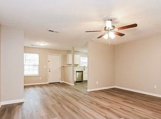 1194 Brookstone Rd, Atlanta, GA 30349