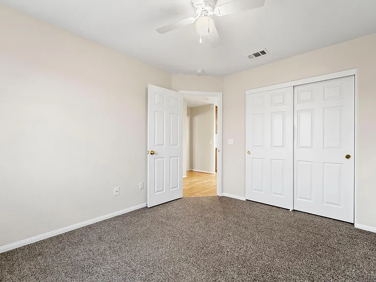 8497 Tamarack Ave — Photo 15