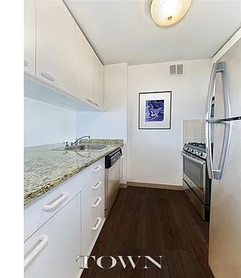 Sold by Town Residential | media 4