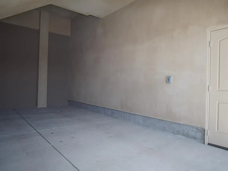 1005 Canyon Ln — Photo 29