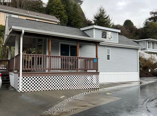 16219 Lower Harbor Rd #4, Brookings, OR 97415