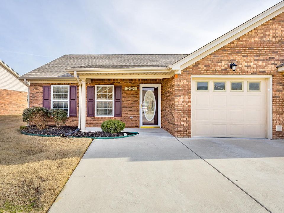 2404 Applebrook Drive-114