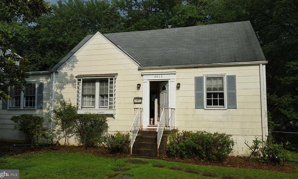 1st image of 4013 Poplar St