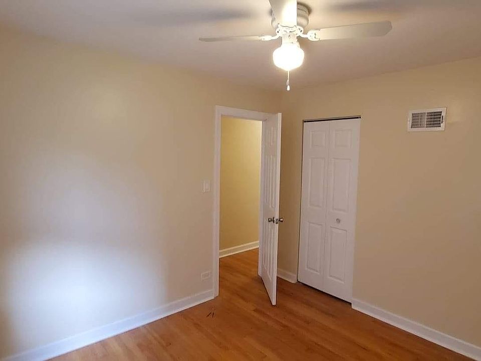 1st image of 6655 N Seeley Ave