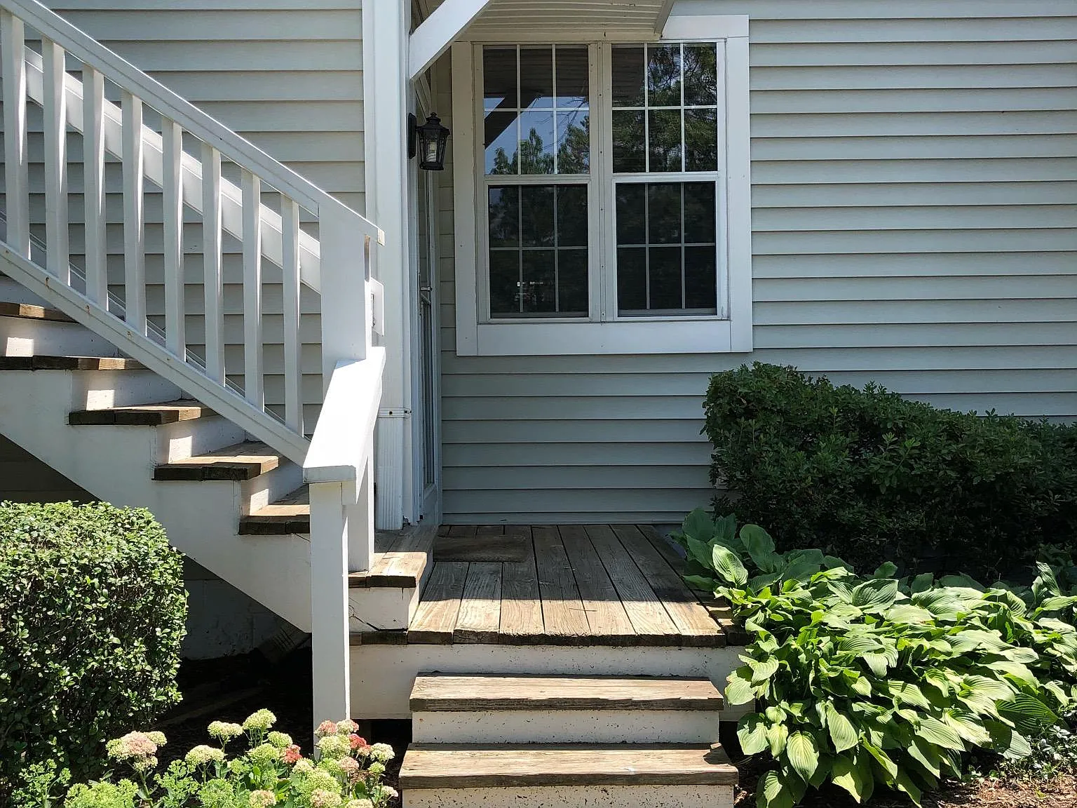 2 bed, 1113 sqft, $2,400 — Photo 2