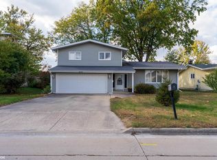 207 N 10th St, Albia, IA 52531