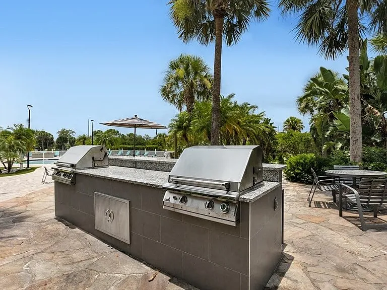 Veranda at Westchase — Photo 26