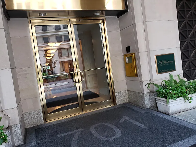 Residences Entrance