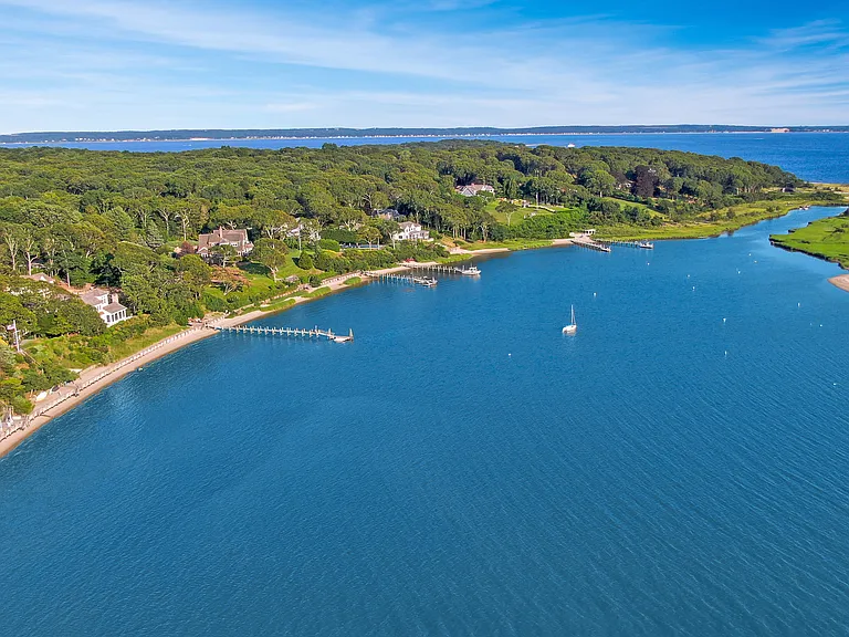 930 W Cove Rd — Photo 33