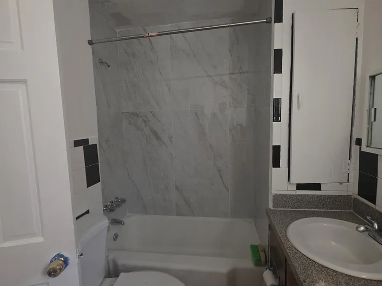 846 E 220th St #2 — Photo 6