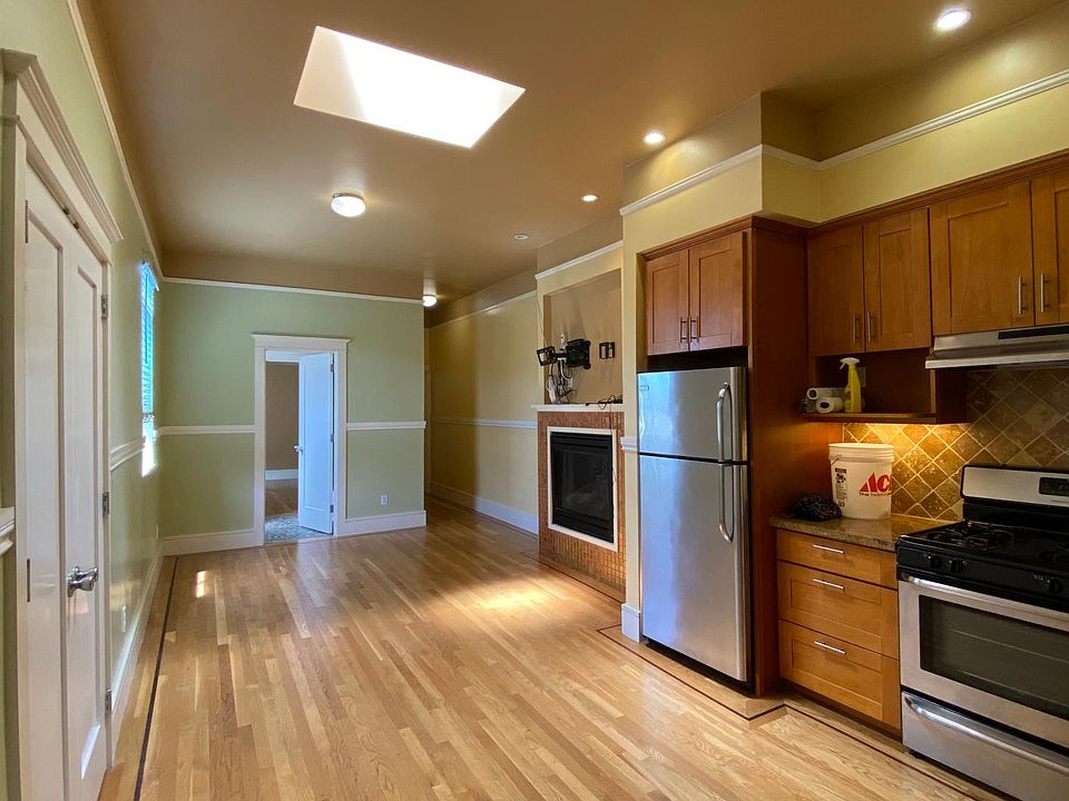 Link to walkthrough- https://home.cozy.co/apply/#!/1025254