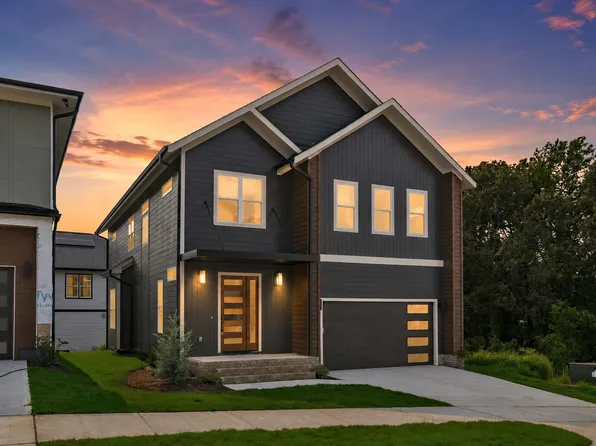1005 Addison Pl, Raleigh, NC 27610