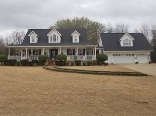 105 Whiteman Ln, Searcy, AR 72143