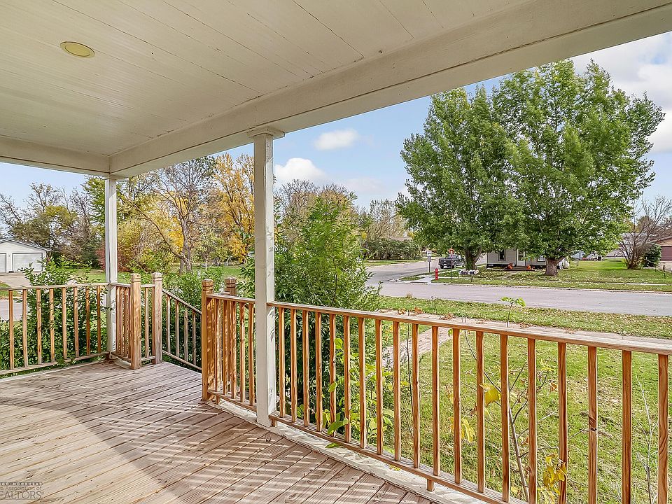 101 3rd Ave W, Halstad, MN 56548 Zillow