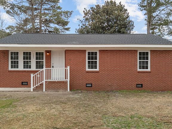 2nd image of 105 Shady Lane Dr