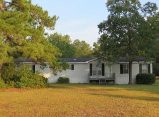 27 Wilson Ave, Saint Matthews, SC 29135
