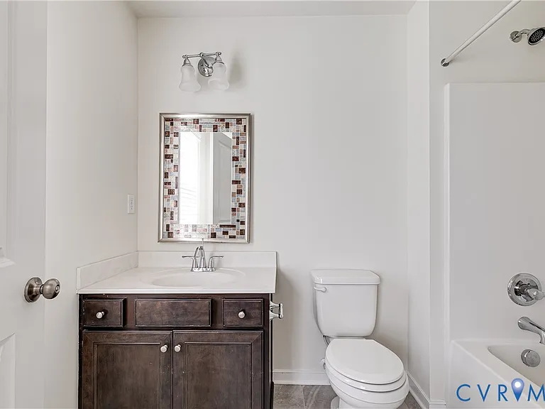 1701 Anchor Landing Dr — Photo 28