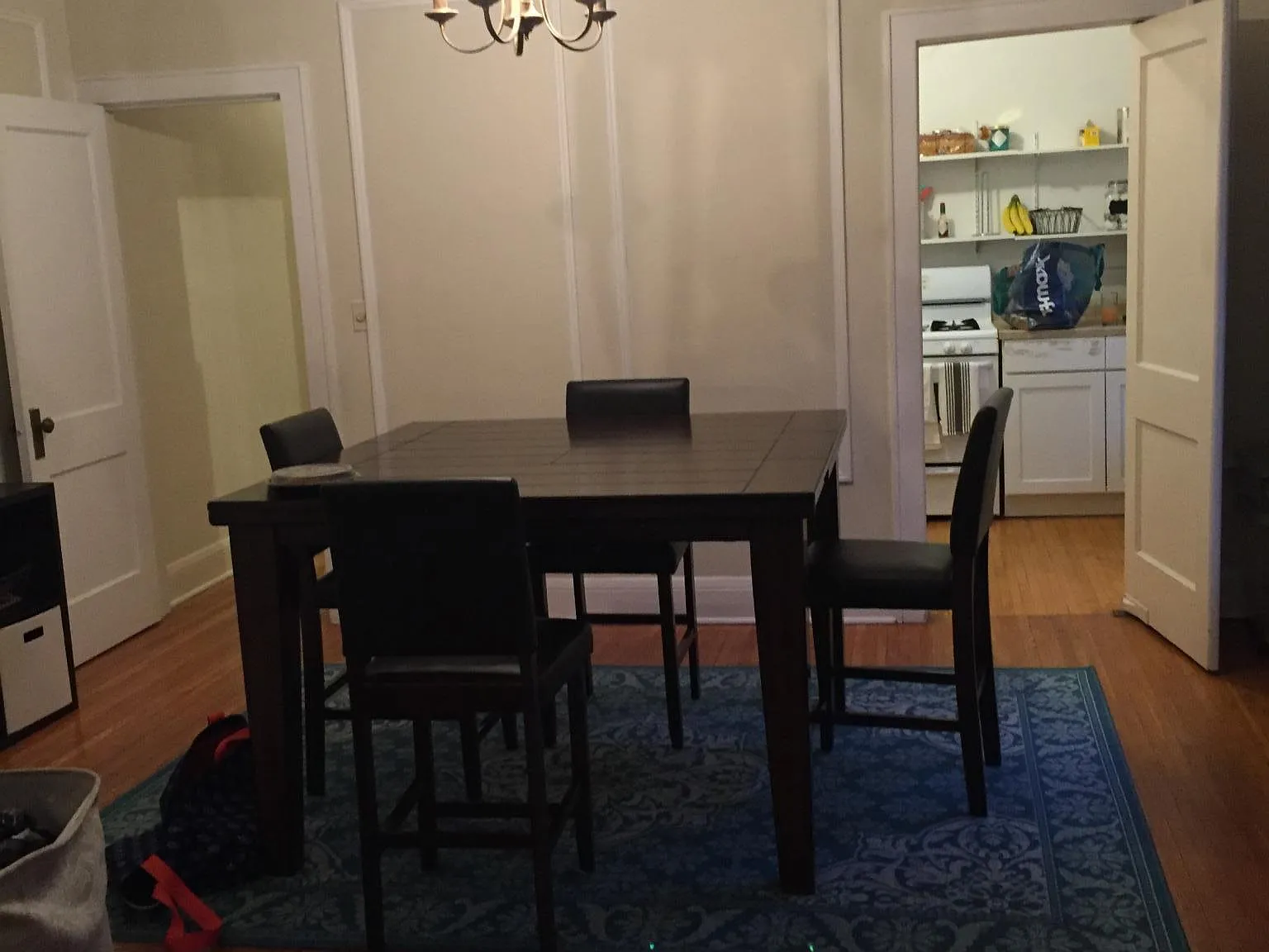 2 bed, 1000 sqft, $1,800 — Photo 3