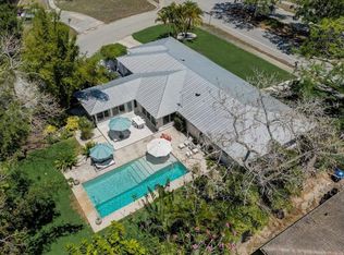 2531 Siesta Dr, Sarasota, FL 34239