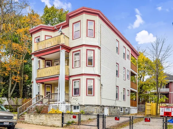 84 Bailey St, Dorchester, MA 02124