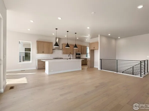 1585 Winter Glow Dr, Windsor, CO 80550
