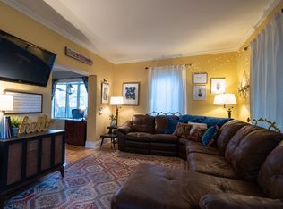 950 24th St, Moline, IL 61265