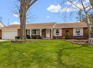 516 Tana Ln, Joliet, IL