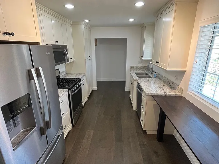 8256 E Monte Vista Rd — Photo 11